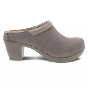 Dansko Sammy Mules/clogs